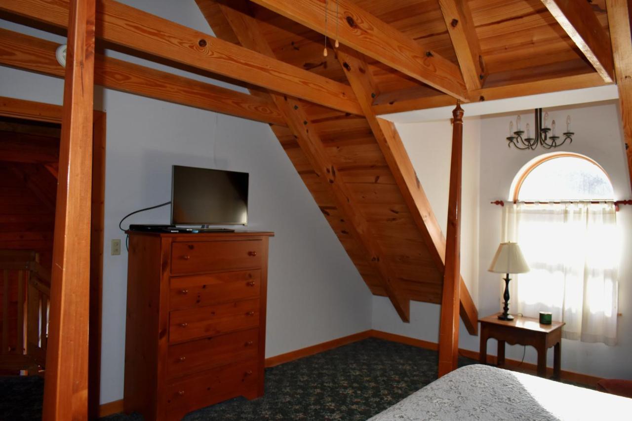Cabin Fever Gatlinburg Exterior photo