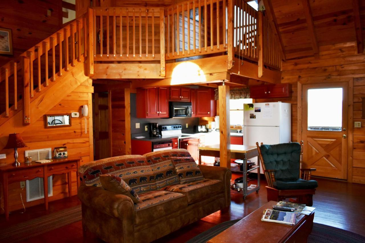 Cabin Fever Gatlinburg Exterior photo
